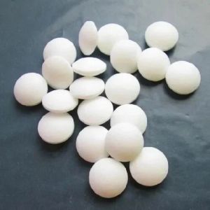 Round Camphor Tablets, Color : White