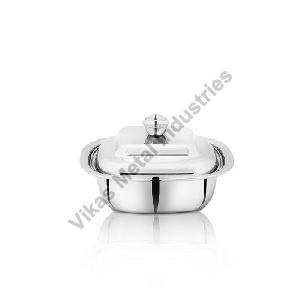 Steel Casserole With Steel Lid, For Home, Food Containing, Feature : High Strength